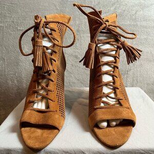 Marc Fisher Shaini Perforated Lace-Up Peep-Toe Booties Size 8.5‎